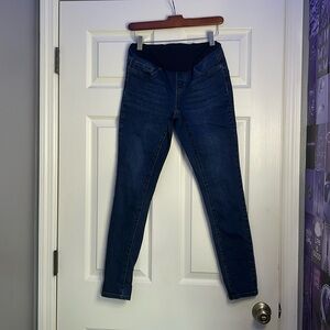 9th and Main maternity skinny jeans size S